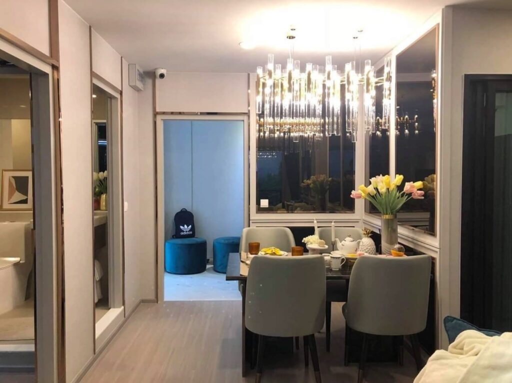 Aspire-Asoke-ratchada-showunit 2Bedroom Dining