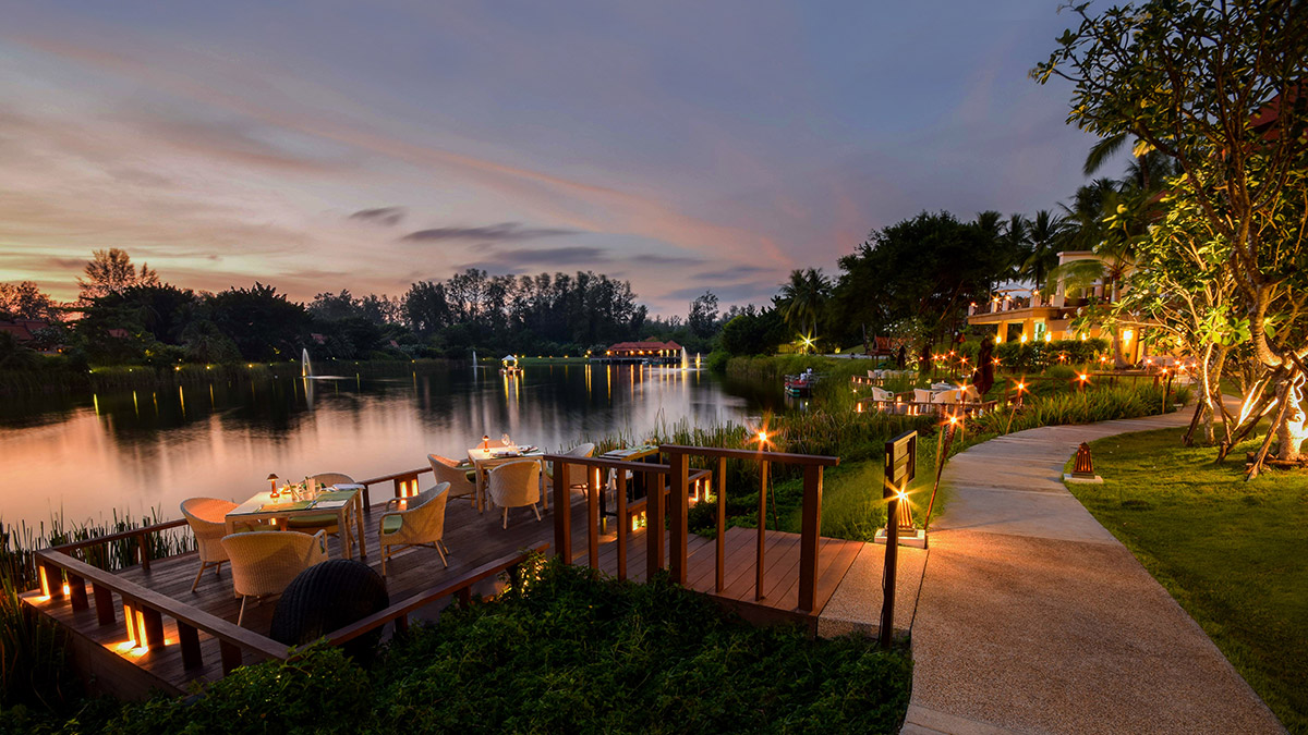 Romantic-Restaurants-Bars-Phuket-Banyan-Tree